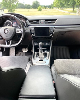 Skoda Superb cena 68000 przebieg: 234260, rok produkcji 2016 z Żory małe 667